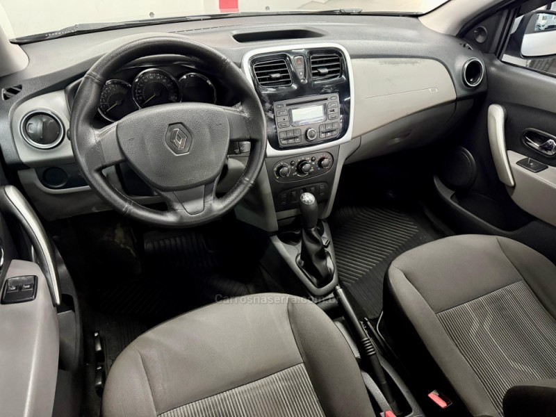 LOGAN 1.0 EXPRESSION 16V FLEX 4P MANUAL - 2015 - CAXIAS DO SUL