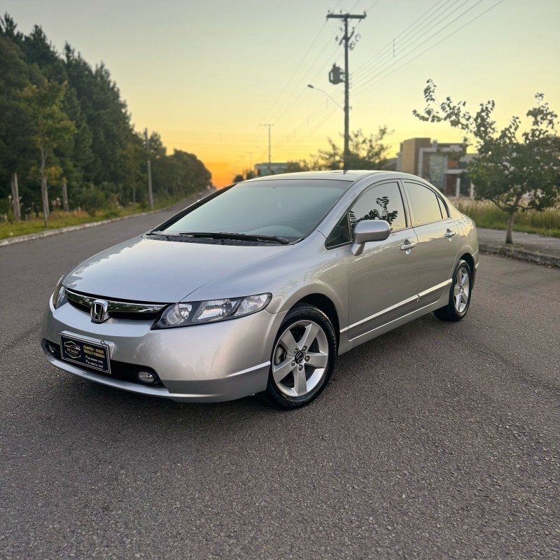 CIVIC 1.8 LXS 16V GASOLINA 4P MANUAL - 2007 - BENTO GONçALVES
