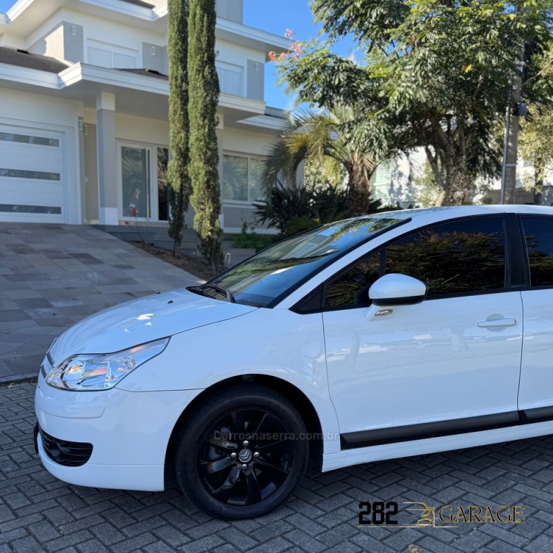 C4 2.0 GLX 16V FLEX 4P AUTOMÁTICO - 2011 - FARROUPILHA