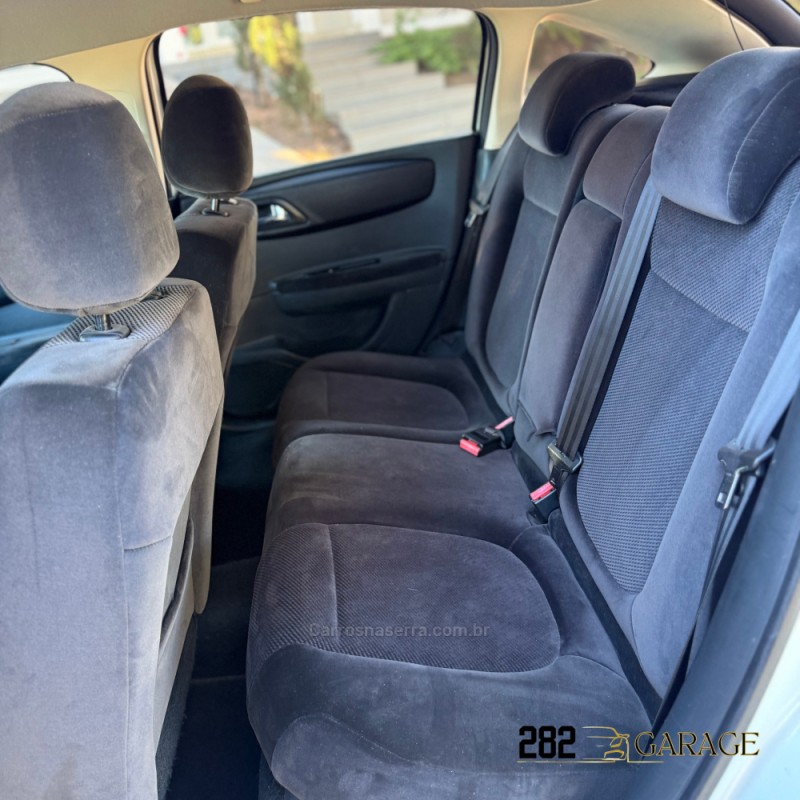 C4 2.0 GLX 16V FLEX 4P AUTOMÁTICO - 2011 - FARROUPILHA