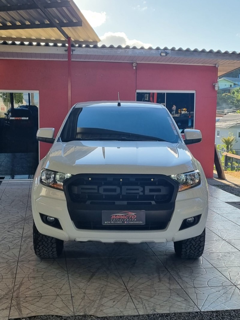 RANGER 2.2 XLS 4X4 CD 16V DIESEL 4P MANUAL - 2019 - CAXIAS DO SUL