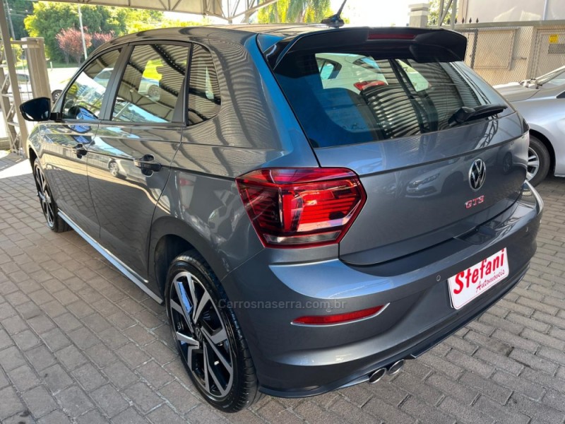 POLO 1.4 GTS 16V TURBO FLEX 4P AUTOMÁTICO - 2023 - FELIZ