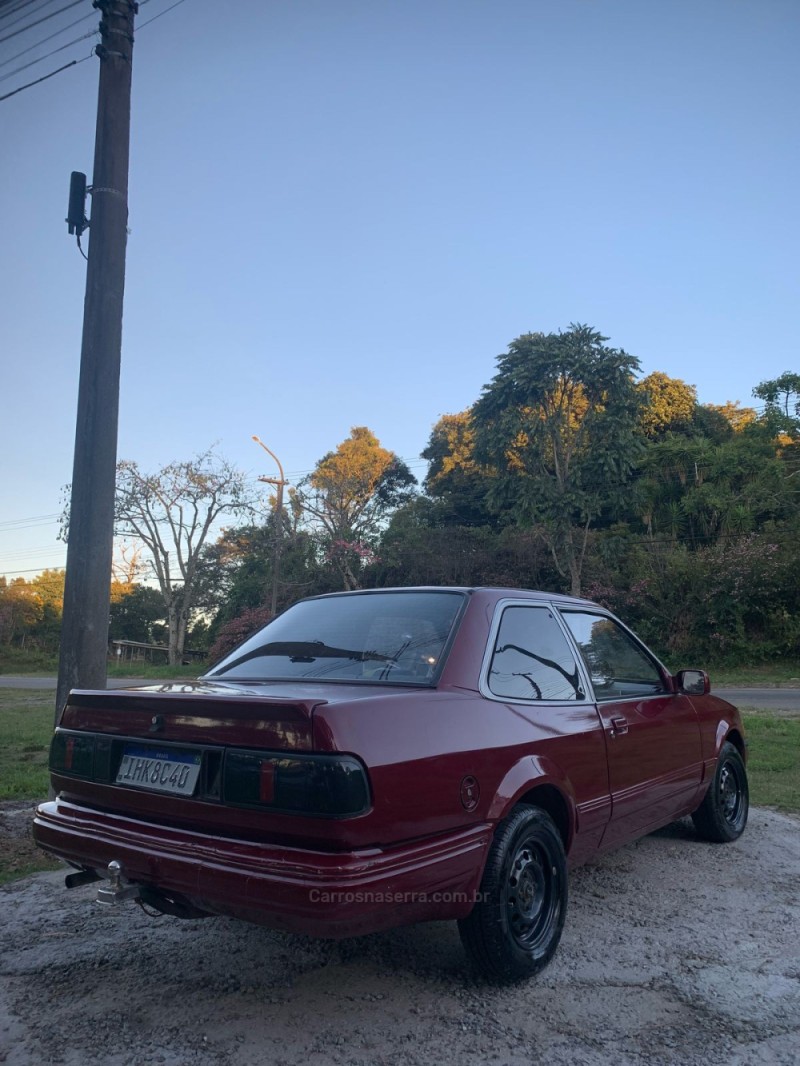 APOLLO 1.8 GL 8V GASOLINA 2P MANUAL - 1991 - CAXIAS DO SUL