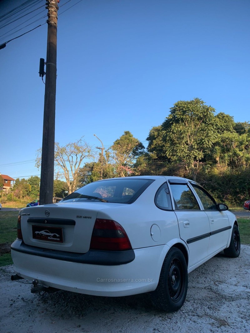 VECTRA 2.2 MPFI CD 16V GASOLINA 4P MANUAL - 1998 - CAXIAS DO SUL