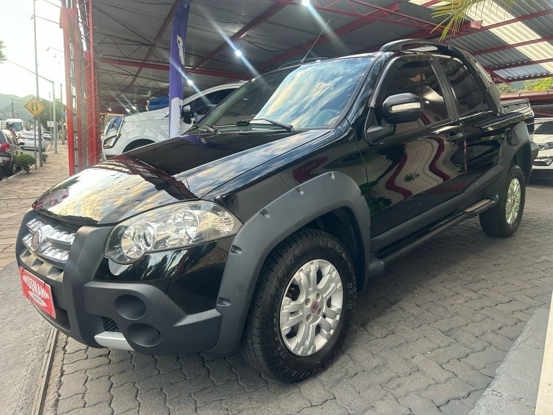 STRADA 1.8 MPI ADVENTURE CD 8V FLEX 2P MANUAL - 2011 - TRêS COROAS