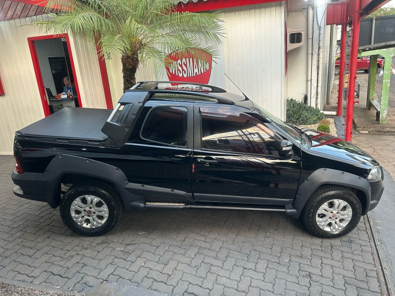 STRADA 1.8 MPI ADVENTURE CD 8V FLEX 2P MANUAL - 2011 - TRêS COROAS