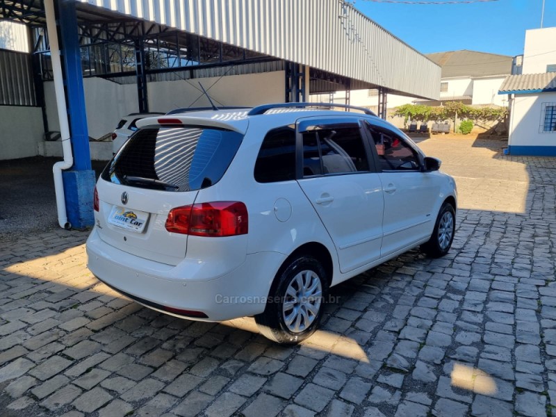 SPACEFOX 1.6 MI TREND 8V FLEX 4P MANUAL - 2013 - VACARIA