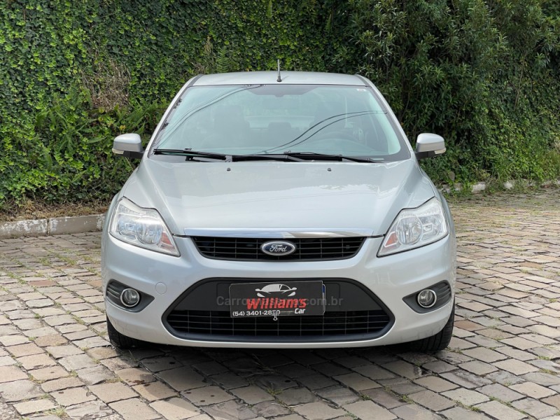 FOCUS 2.0 GLX SEDAN 16V FLEX 4P AUTOMÁTICO - 2013 - FARROUPILHA