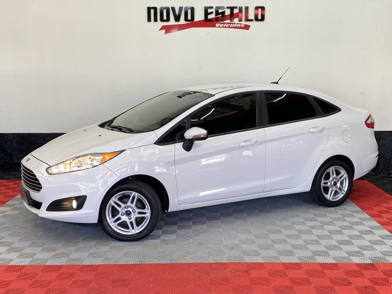 fiesta 1.6 sel sedan 16v flex 4p manual  2017 caxias do sul