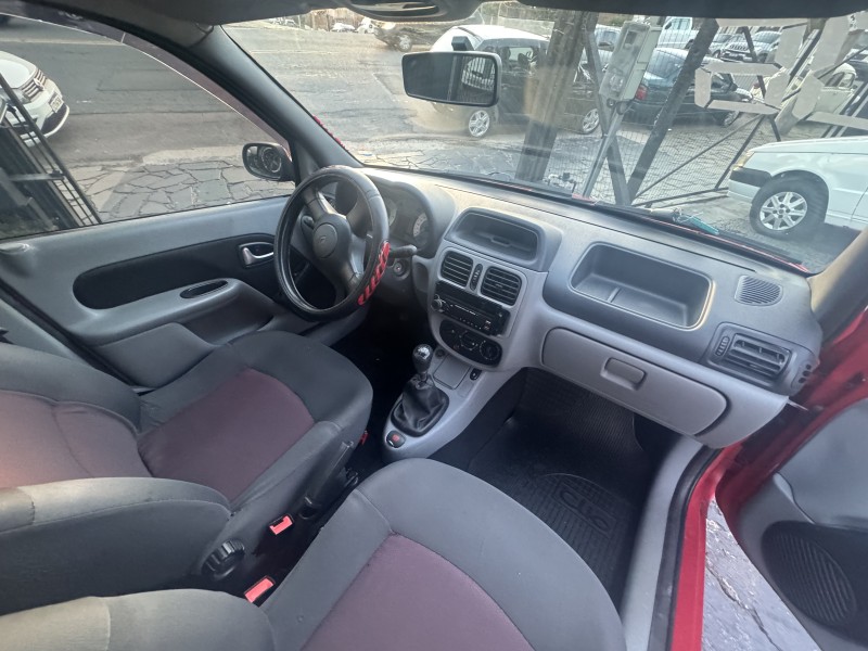 CLIO 1.0 EXPRESSION 16V HI-FLEX 4P MANUAL - 2006 - CAXIAS DO SUL
