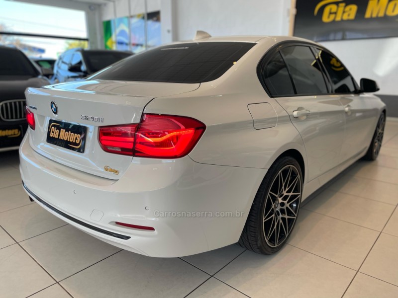 320I 2.0 16V TURBO ACTIVE FLEX 4P AUTOMÁTICO - 2017 - SãO LEOPOLDO