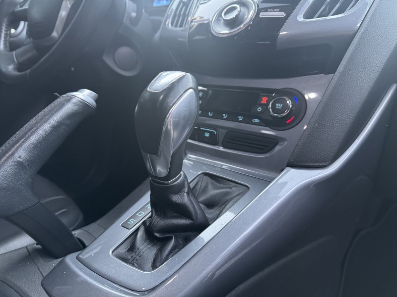 FOCUS 2.0 TITANIUM HATCH 16V FLEX 4P AUTOMÁTICO - 2015 - CAXIAS DO SUL