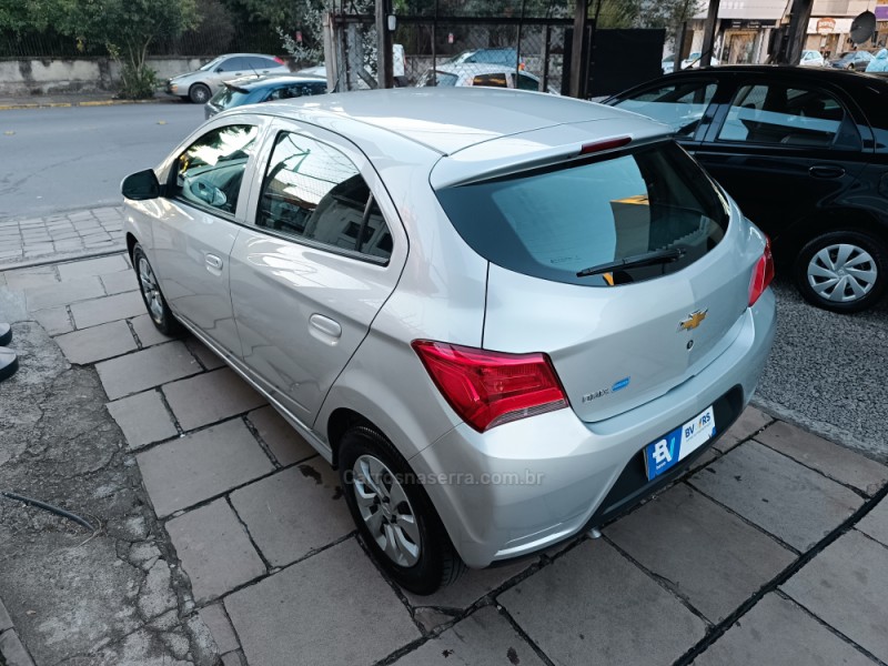 ONIX 1.0 MPFI LT 8V FLEX 4P MANUAL - 2018 - BENTO GONçALVES