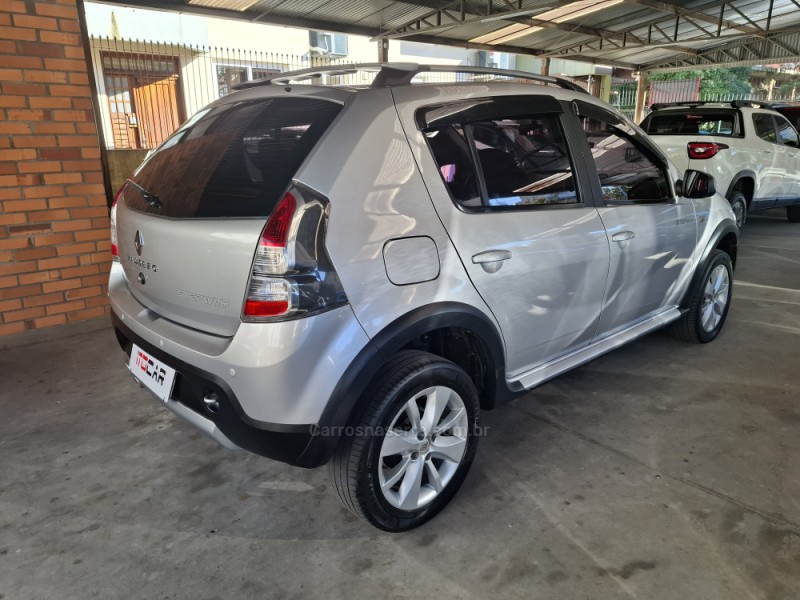 SANDERO 1.6 STEPWAY 16V FLEX 4P MANUAL - 2014 - GARIBALDI