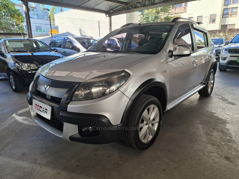 SANDERO 1.6 STEPWAY 16V FLEX 4P MANUAL - 2014 - GARIBALDI