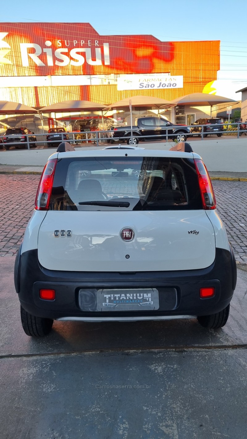 UNO 1.0 WAY 8V FLEX 4P MANUAL - 2013 - SãO FRANCISCO DE PAULA