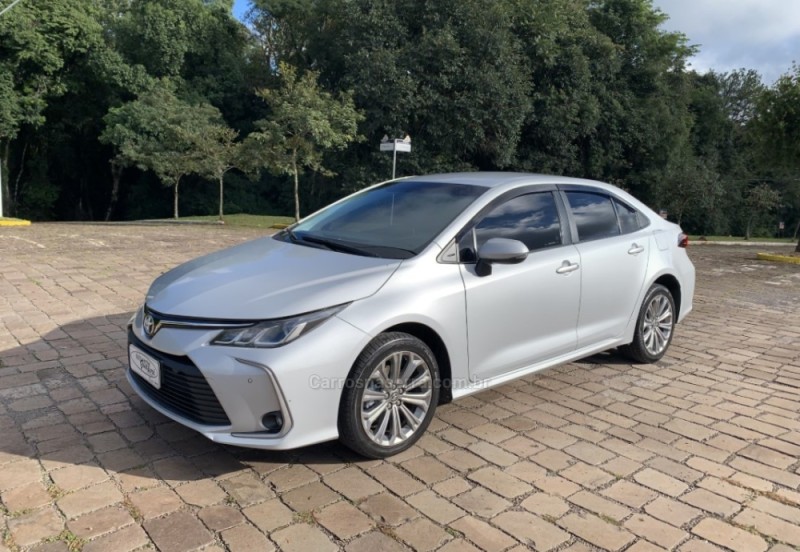 COROLLA 2.0 XEI 16V FLEX 4P AUTOMÁTICO - 2022 - GUAPORé
