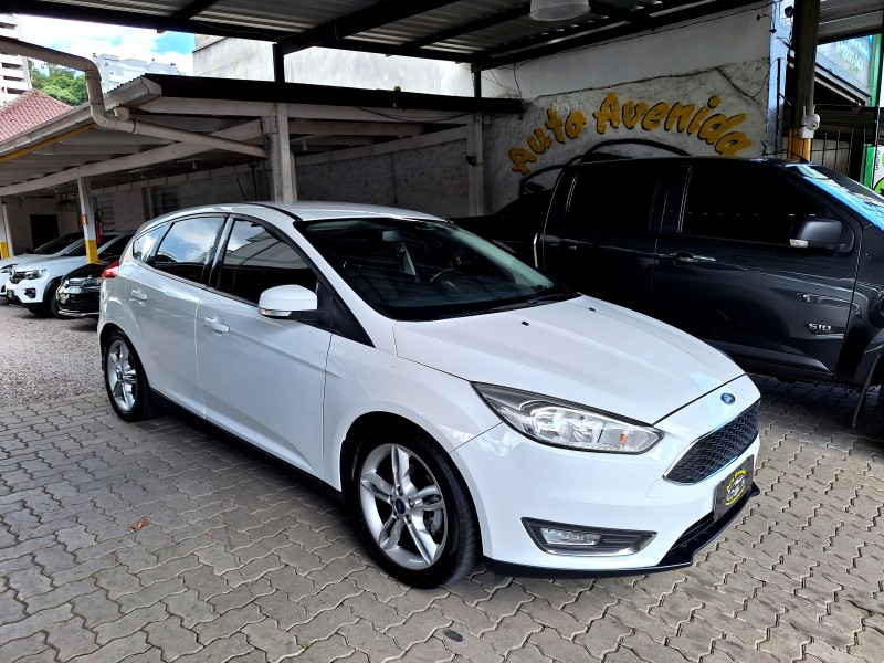 FOCUS 1.6 SE 16V FLEX 4P MANUAL - 2018 - CAXIAS DO SUL