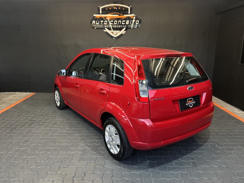 FIESTA 1.6 MPI CLASS HATCH 8V FLEX 4P MANUAL - 2013 - CAXIAS DO SUL