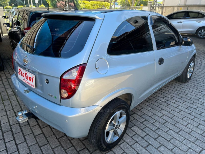 CELTA 1.0 MPFI SPIRIT 8V FLEX 2P MANUAL - 2011 - FELIZ