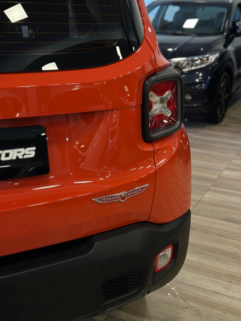 RENEGADE 2.0 16V TURBO DIESEL TRAILHAWK 4P 4X4 AUTOMÁTICO - 2016 - CAXIAS DO SUL