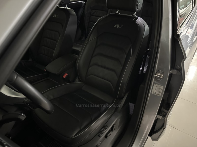 TIGUAN 2.0 TSI R-LINE 16V TURBO GASOLINA 4P TIPTRONIC - 2021 - CHARQUEADAS