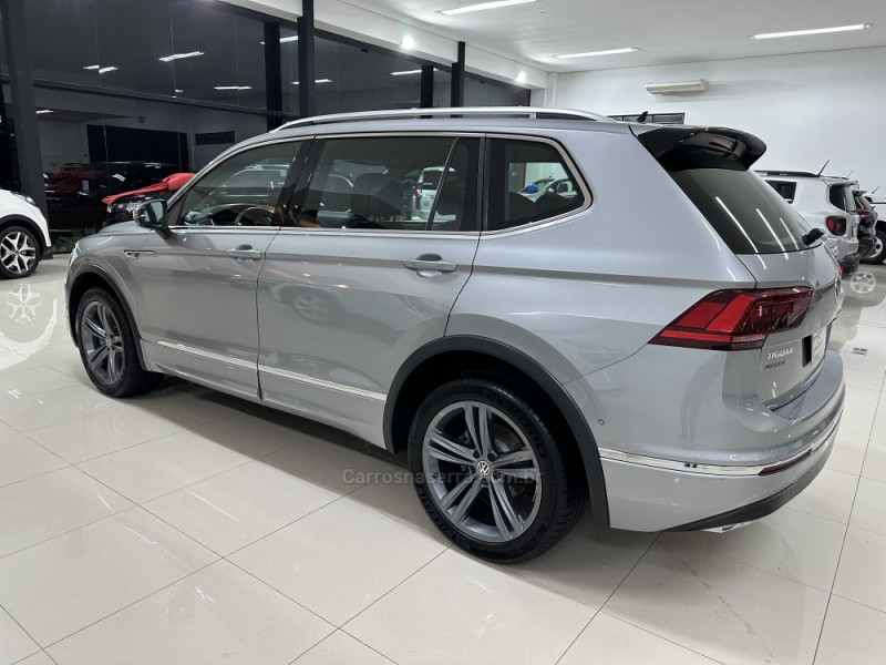 TIGUAN 2.0 TSI R-LINE 16V TURBO GASOLINA 4P TIPTRONIC - 2021 - CHARQUEADAS