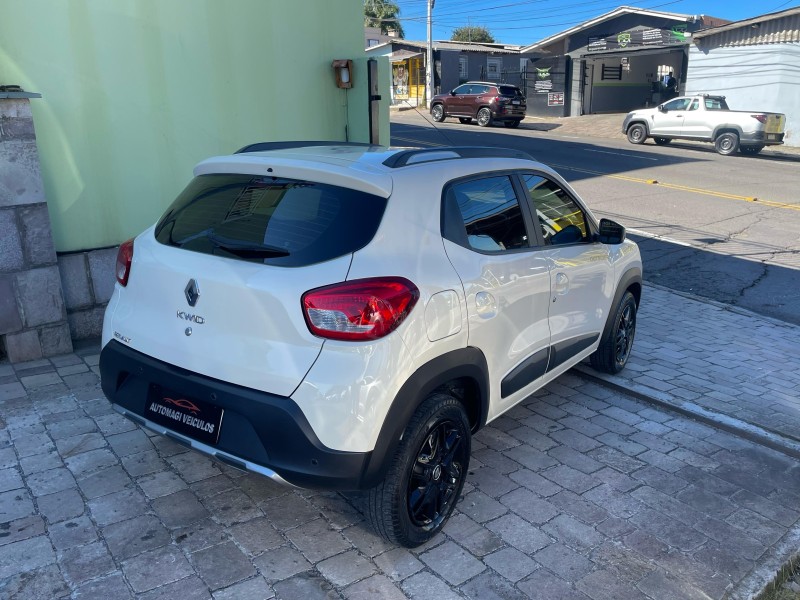 KWID 1.0 12V OUTSIDER FLEX 4P MANUAL - 2020 - CAXIAS DO SUL