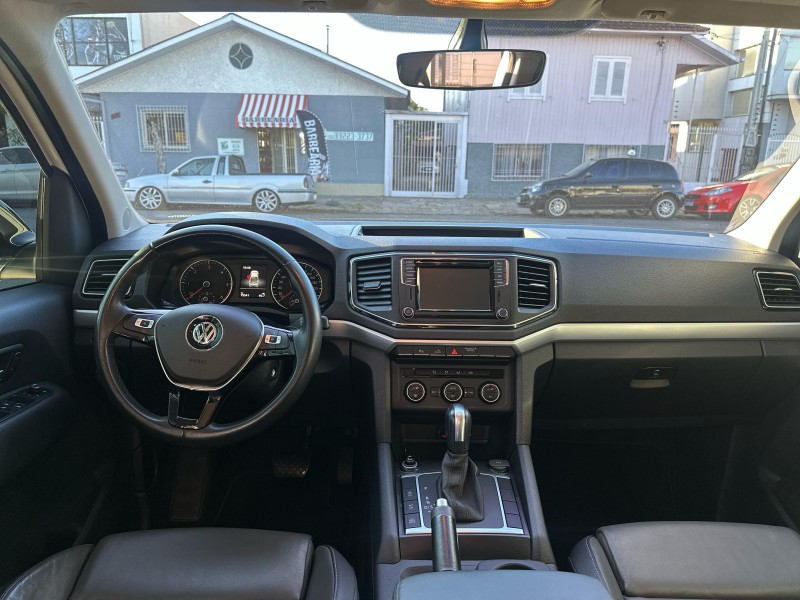 AMAROK 3.0 V6 TDI HIGHLINE CD DIESEL 4MOTION AUTOMÁTICO - 2019 - CAXIAS DO SUL