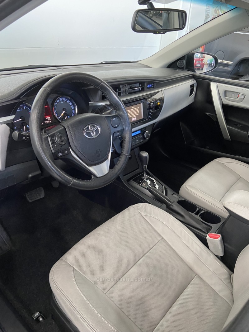 COROLLA 2.0 XEI 16V FLEX 4P AUTOMÁTICO - 2017 - FARROUPILHA