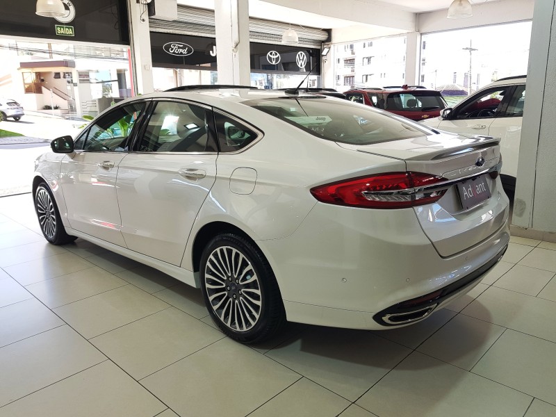 FUSION 2.0 TITANIUM GTDI ECOBOOST AWD AUTOMÁTICO - 2018 - CAXIAS DO SUL
