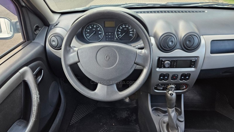 SANDERO 1.6 EXPRESSION 8V FLEX 4P MANUAL - 2009 - IVOTI
