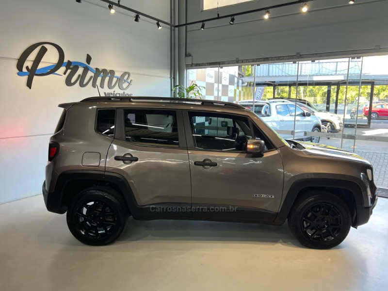 RENEGADE 2.0 16V MOAB 4X4 TURBO DIESEL 4P AUTOMÁTICA - 2021 - ESTâNCIA VELHA