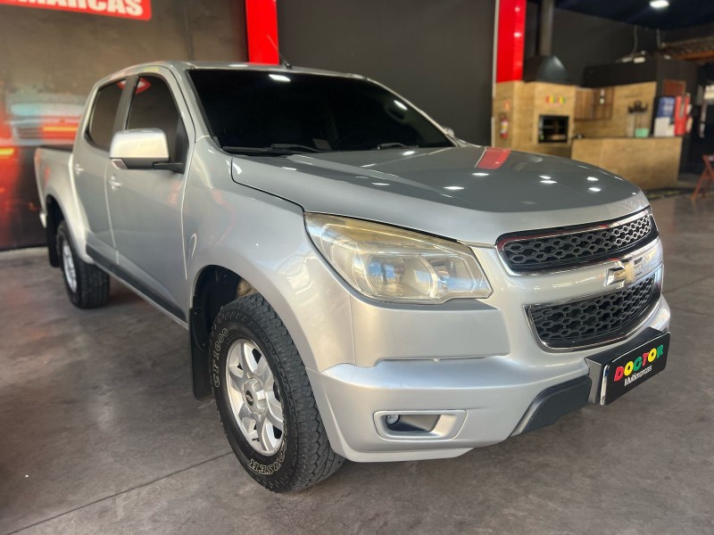 S10 2.8 LT 4X4 CD 16V TURBO DIESEL 4P MANUAL - 2014 - SãO LEOPOLDO
