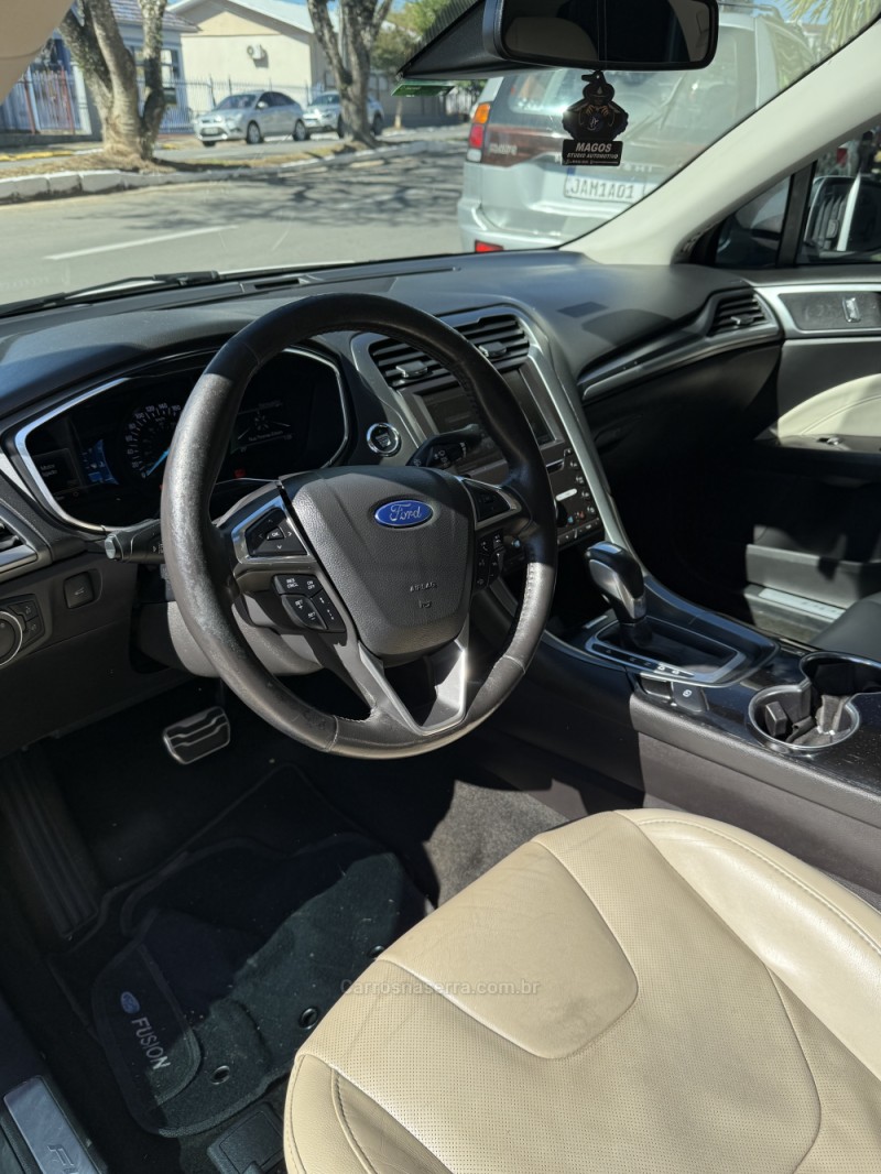 FUSION 2.0 TITANIUM GTDI ECOBOOST AWD AUTOMÁTICO - 2016 - FARROUPILHA