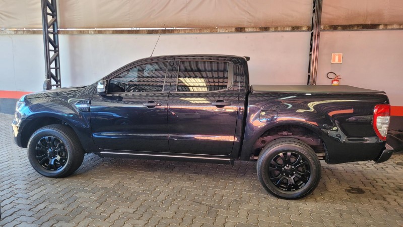 RANGER 3.2 XLT 4X4 CD 20V DIESEL 4P AUTOMÁTICO - 2018 - GARIBALDI