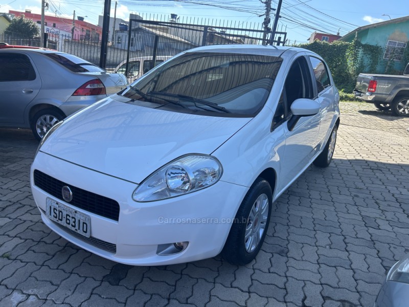 PUNTO 1.4 ATTRACTIVE 8V FLEX 4P MANUAL - 2012 - CAXIAS DO SUL