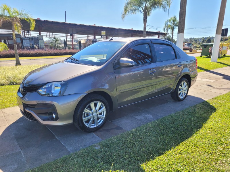 ETIOS 1.5 X PLUS SEDAN 16V FLEX 4P AUTOMÁTICO - 2019 - CARLOS BARBOSA