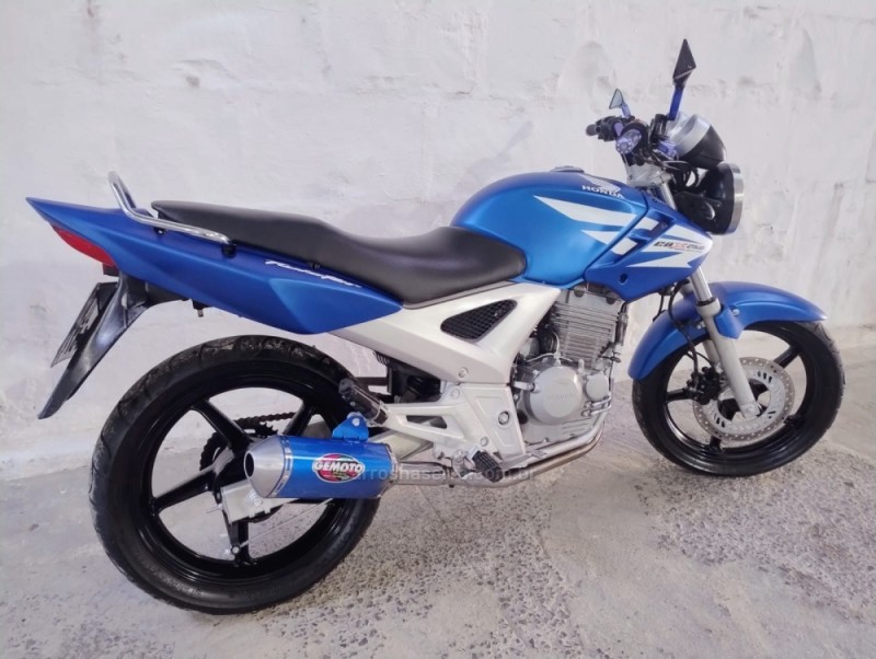 cb twister 2004 caxias do sul