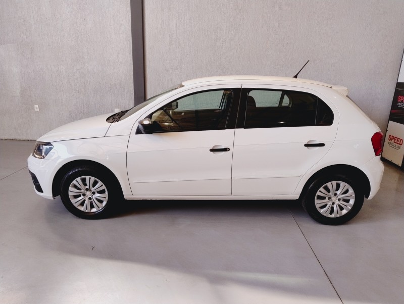 GOL 1.0 MI TRENDLINE 8V FLEX 4P MANUAL - 2017 - SãO SEBASTIãO DO CAí