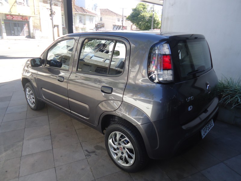 UNO 1.0 EVO ATTRACTIVE 8V FLEX 4P MANUAL - 2021 - CAXIAS DO SUL