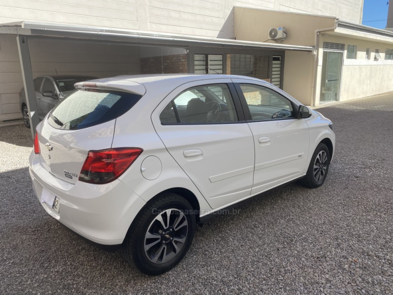 ONIX 1.4 MPFI LTZ 8V FLEX 4P MANUAL - 2014 - CAXIAS DO SUL