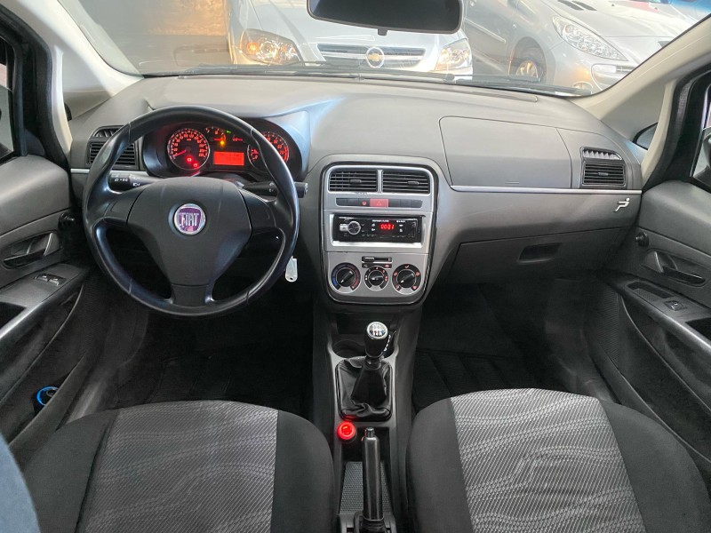 PUNTO 1.4 ATTRACTIVE 8V FLEX 4P MANUAL - 2011 - CAXIAS DO SUL