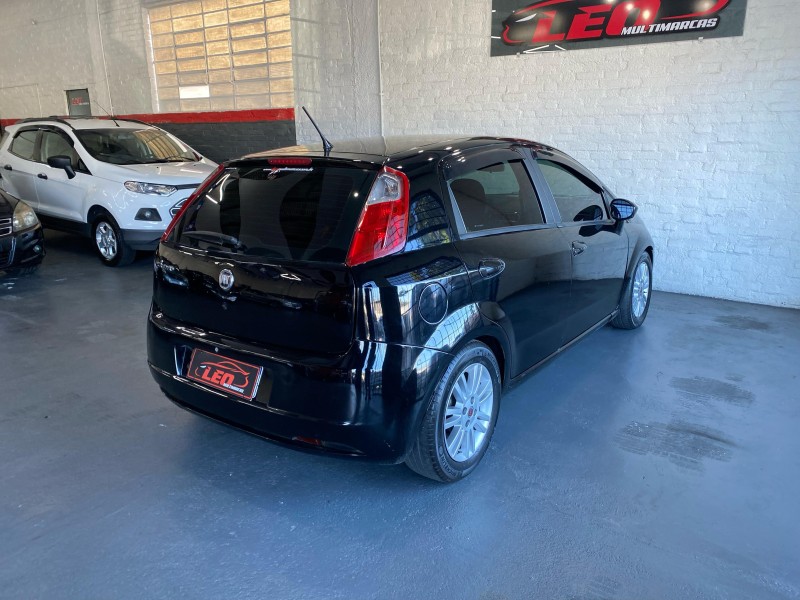 PUNTO 1.4 ATTRACTIVE 8V FLEX 4P MANUAL - 2011 - CAXIAS DO SUL