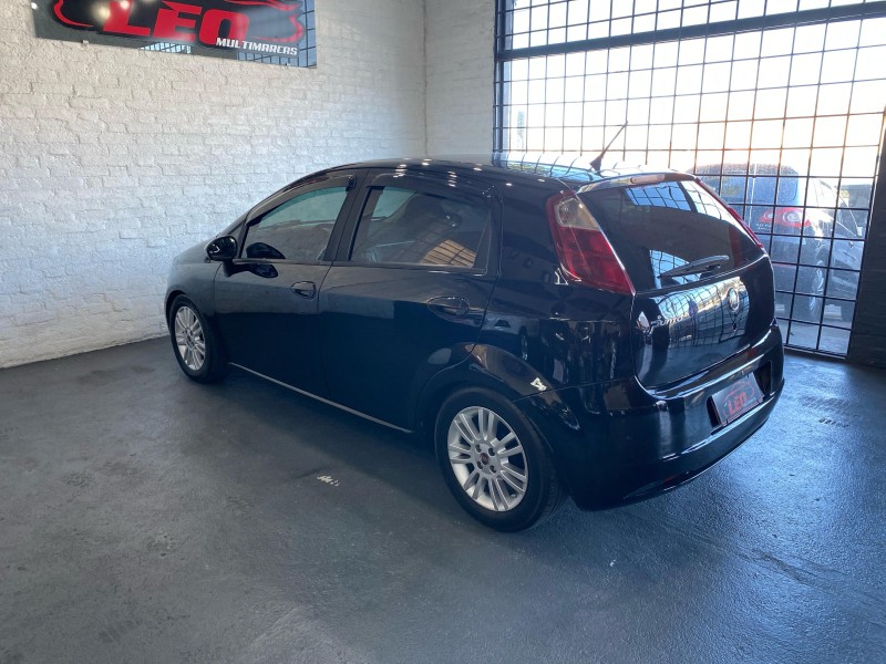 PUNTO 1.4 ATTRACTIVE 8V FLEX 4P MANUAL - 2011 - CAXIAS DO SUL