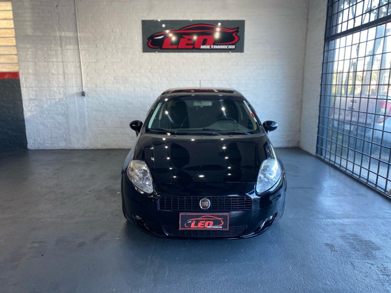PUNTO 1.4 ATTRACTIVE 8V FLEX 4P MANUAL - 2011 - CAXIAS DO SUL