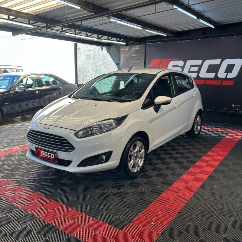 fiesta 1.6 sel hatch 16v flex 4p automatico 2017 passo fundo