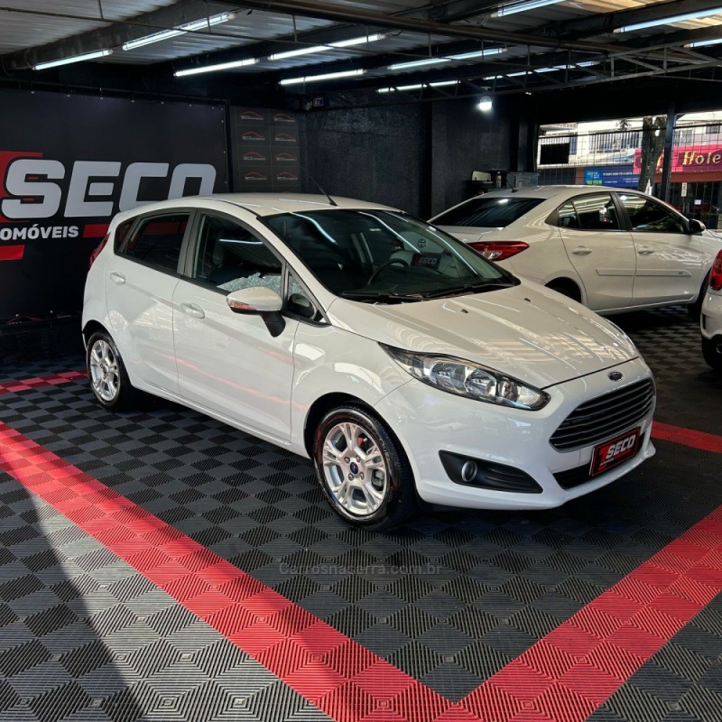 FIESTA 1.6 SEL HATCH 16V FLEX 4P AUTOMÁTICO - 2017 - PASSO FUNDO