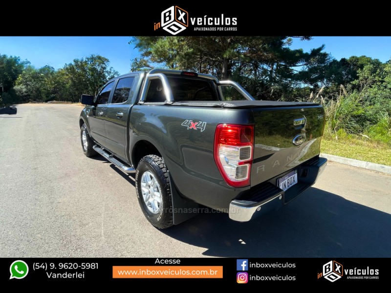 RANGER 3.2 XLT 4X4 CD 20V DIESEL 4P AUTOMÁTICO - 2014 - GRAMADO
