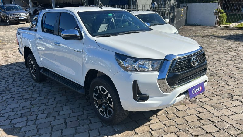 HILUX 2.8 SRV 4X4 CD 16V DIESEL 4P AUTOMÁTICO - 2024 - FARROUPILHA